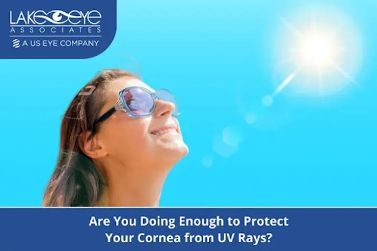 women Protecting her Cornea from UV Rays by wearing Goggles